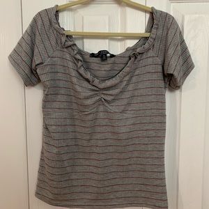 cute striped gray cinched t-shirt
